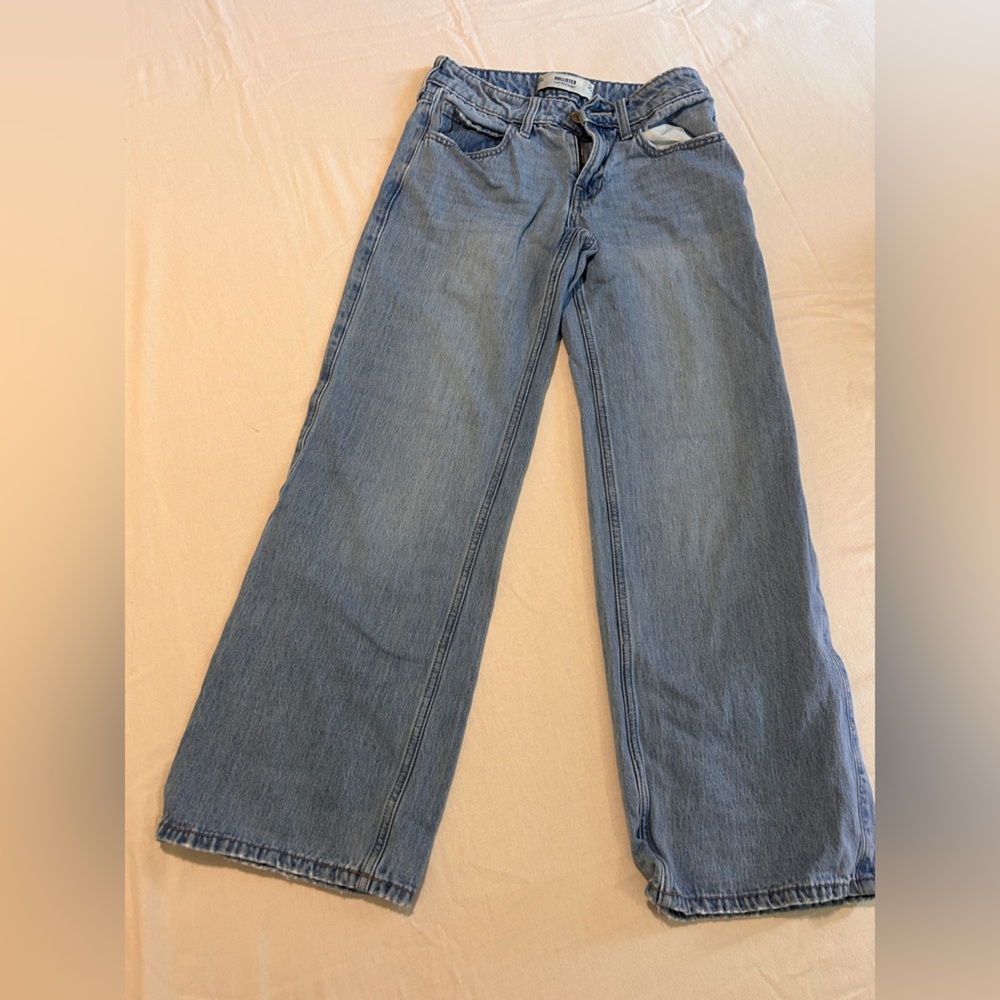 Hollister Relaxed Fit Blue Jeans